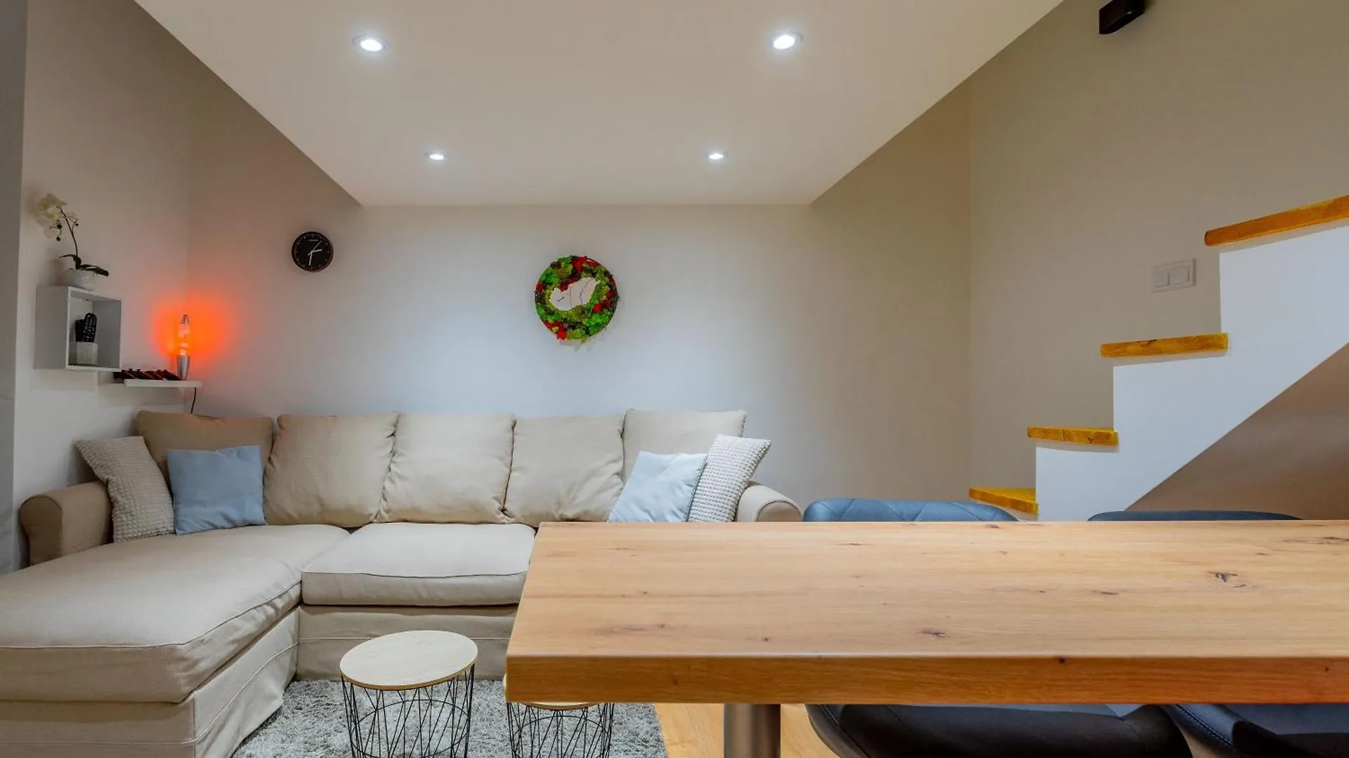 Full Equipment Designed Apartment In The Heart Of Budapest For 4 People